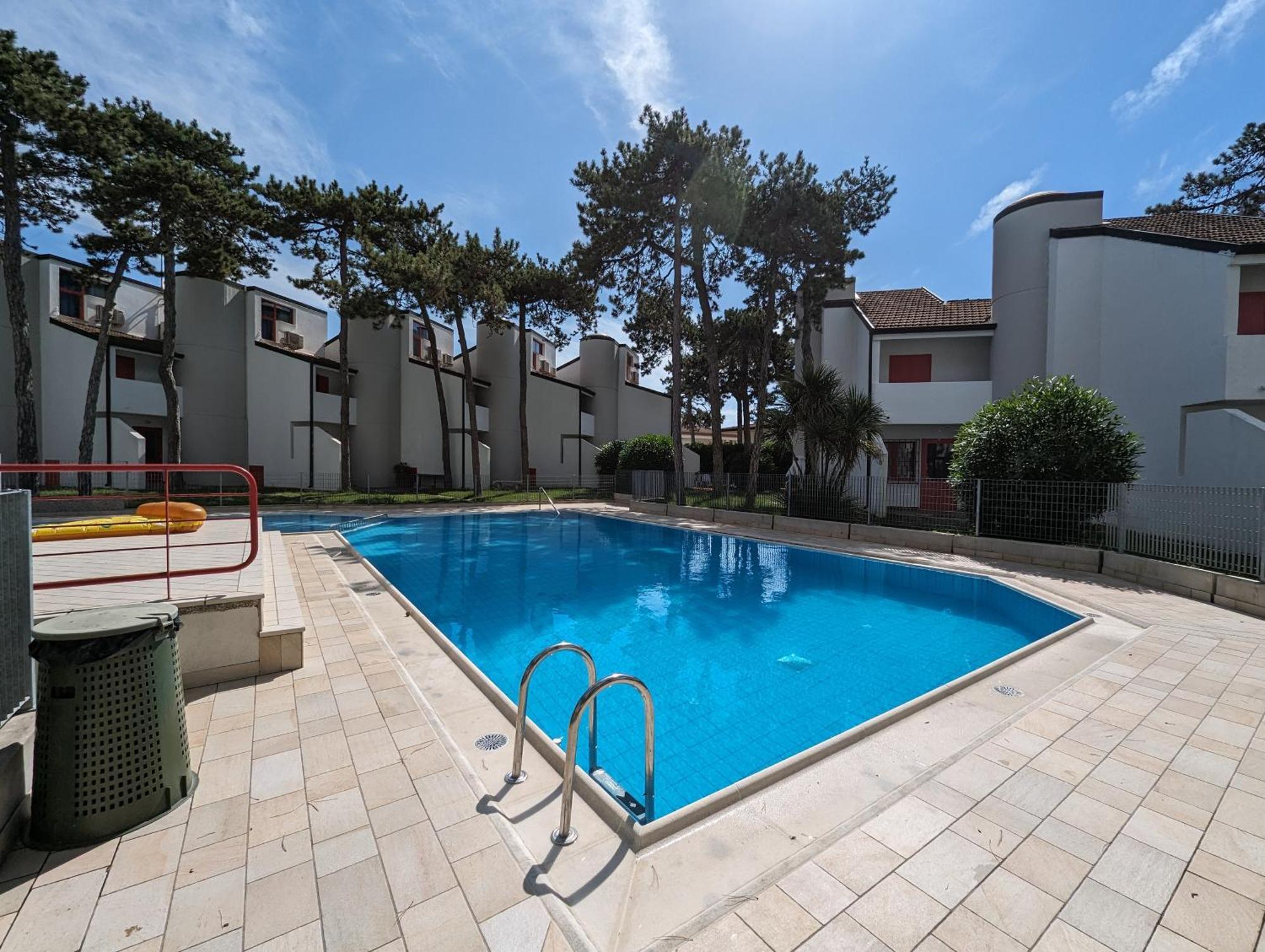Holiday Village Lignano Sabbiadoro Exterior foto